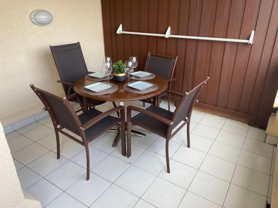 Superbe Appartement Village Cap Esterel 4P Climatise Saint-Raphaël Eksteriør bilde